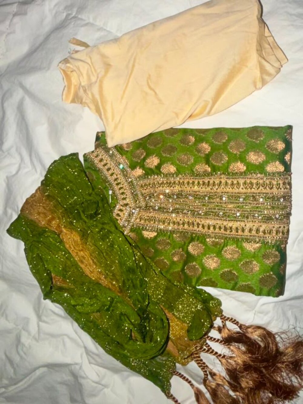 Men’s Grand Designer Sherwani Kurta pyjama Dupatta and shoe size XL - Picture 9 of 16